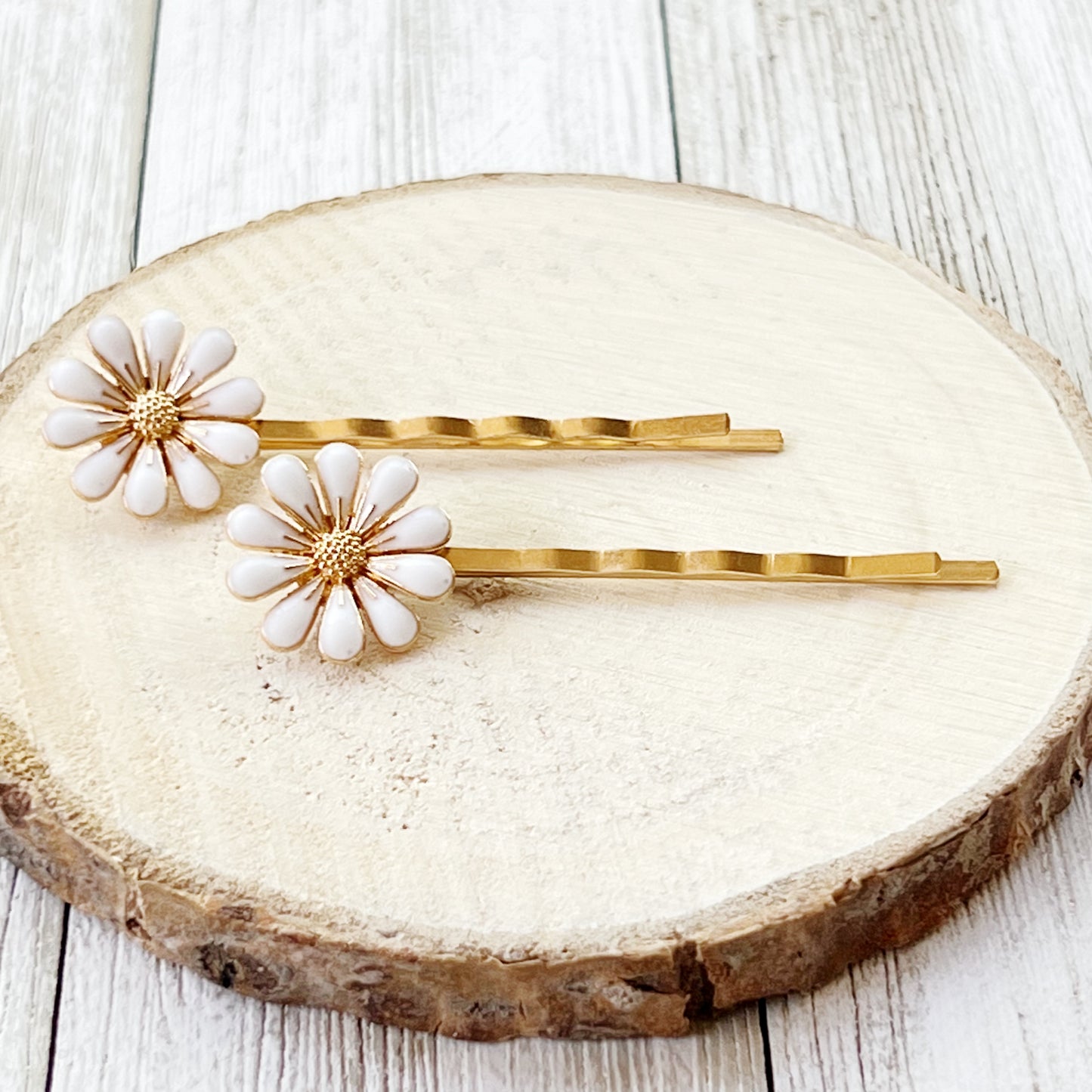 White Flower Decorative Hair Pins