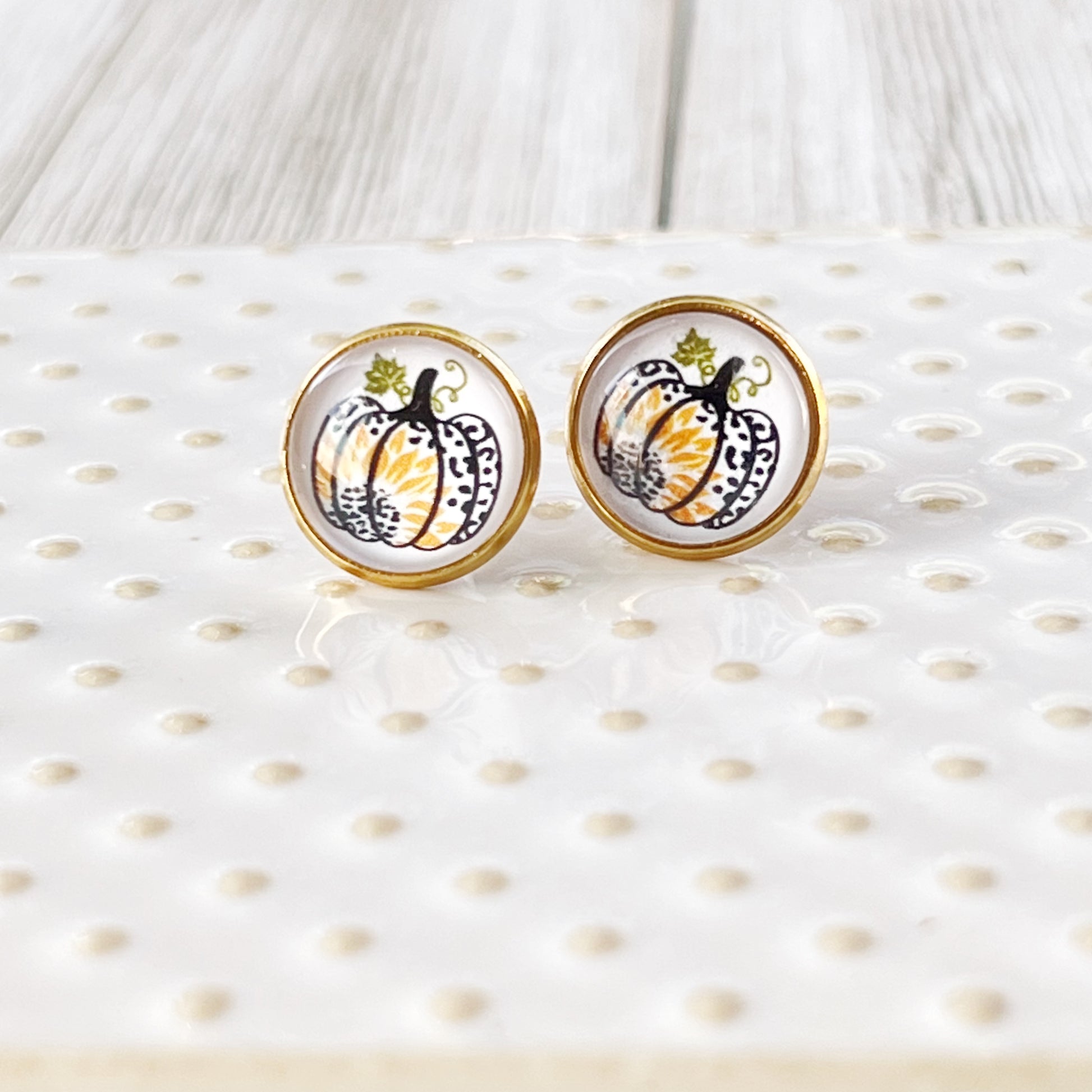 Pumpkin & Sunflower Gold Stud Earrings: Unique Autumn Accents for Your Style