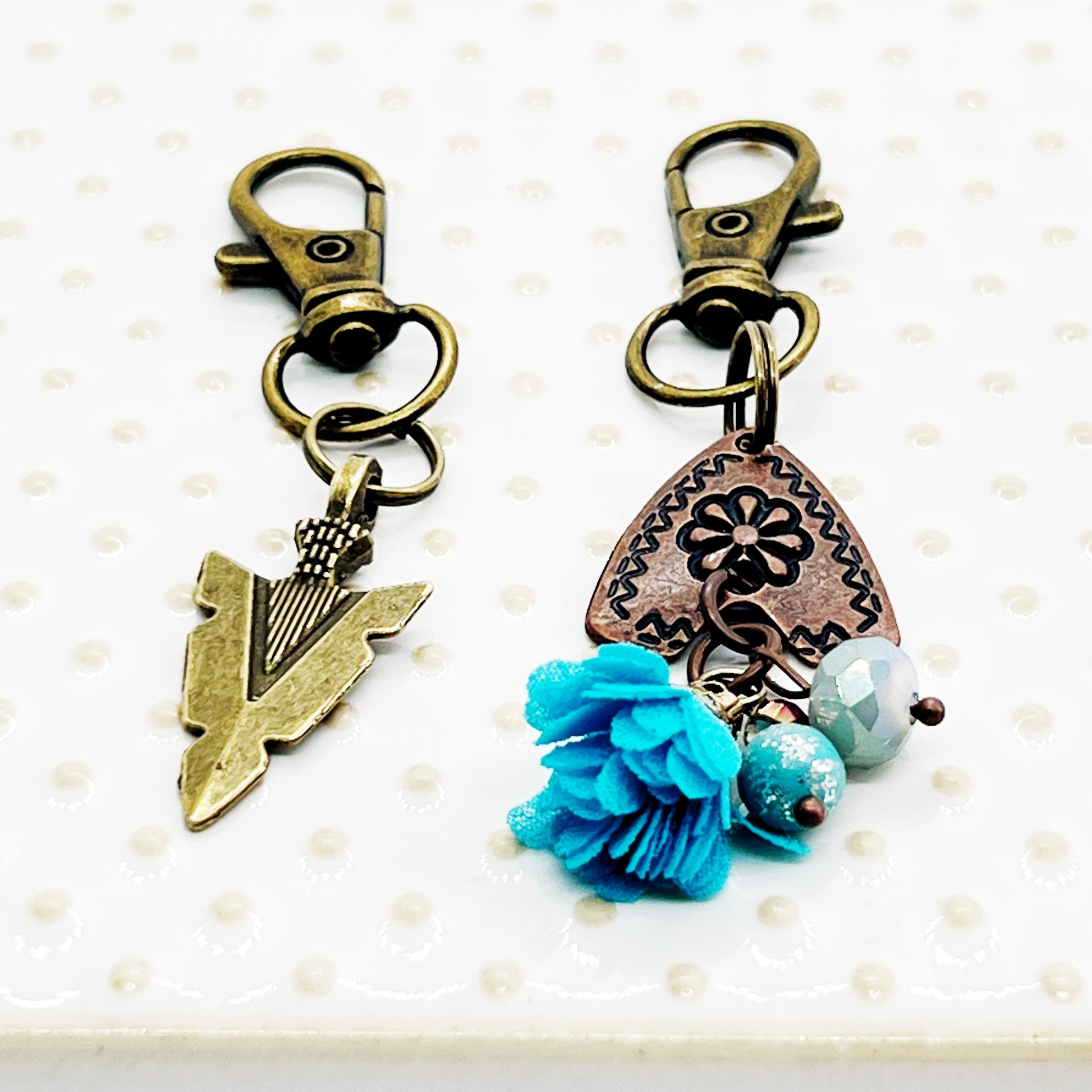 Western Zipper Pull Keychain Charm