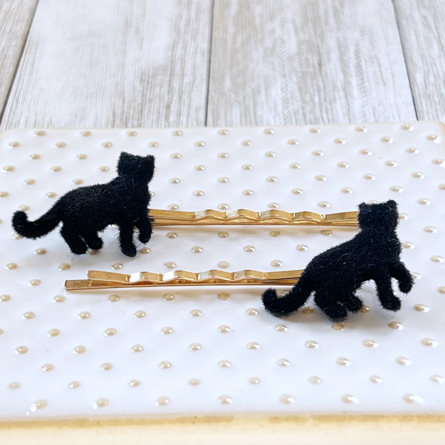 Black Felted Cat Hair Pins - Quirky Accessories for Feline-Inspired Hairstyles