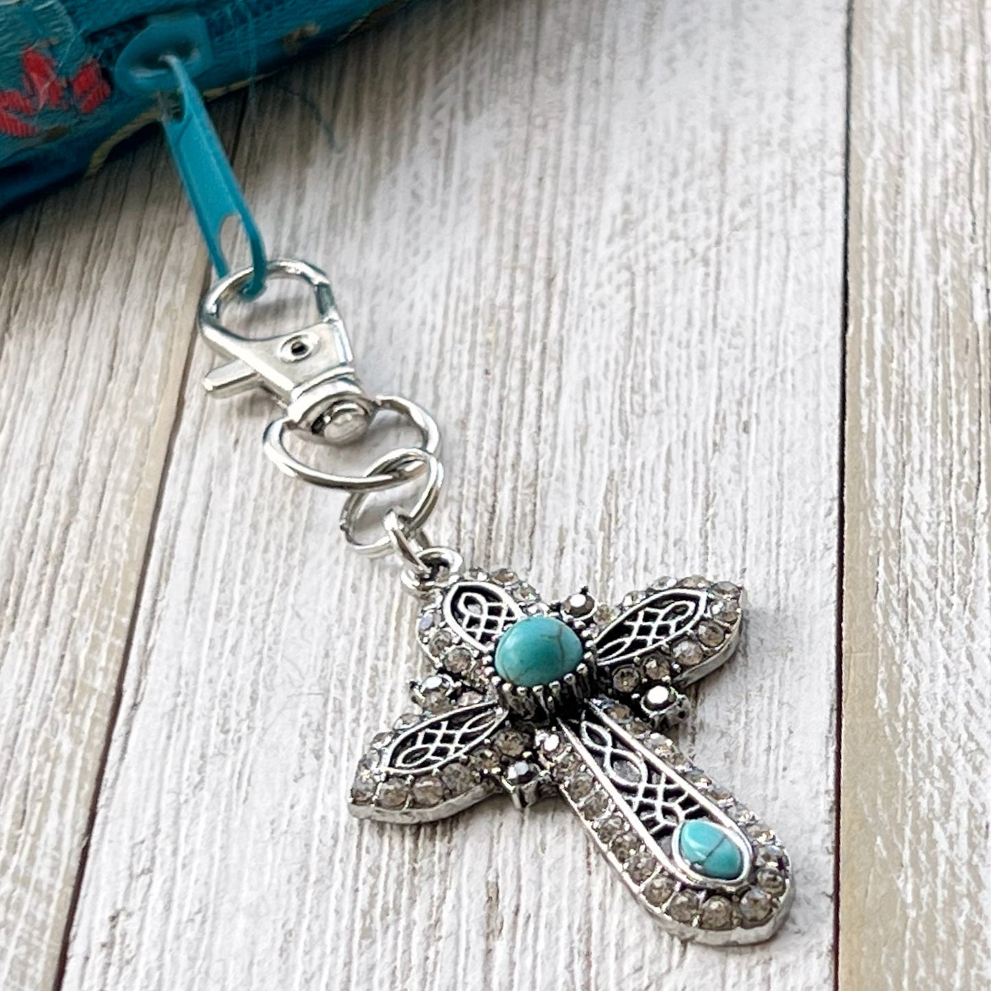 Turquoise Silver Cross Western Zipper Handbag Charm: Stylish Southwestern Accent