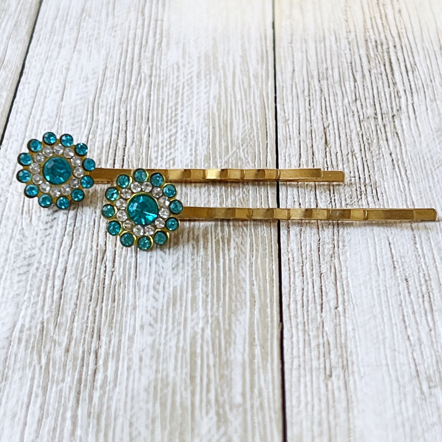 Blue Rhinestone Flower Hair Pins - Elegant and Sparkling Floral Hair Accessories