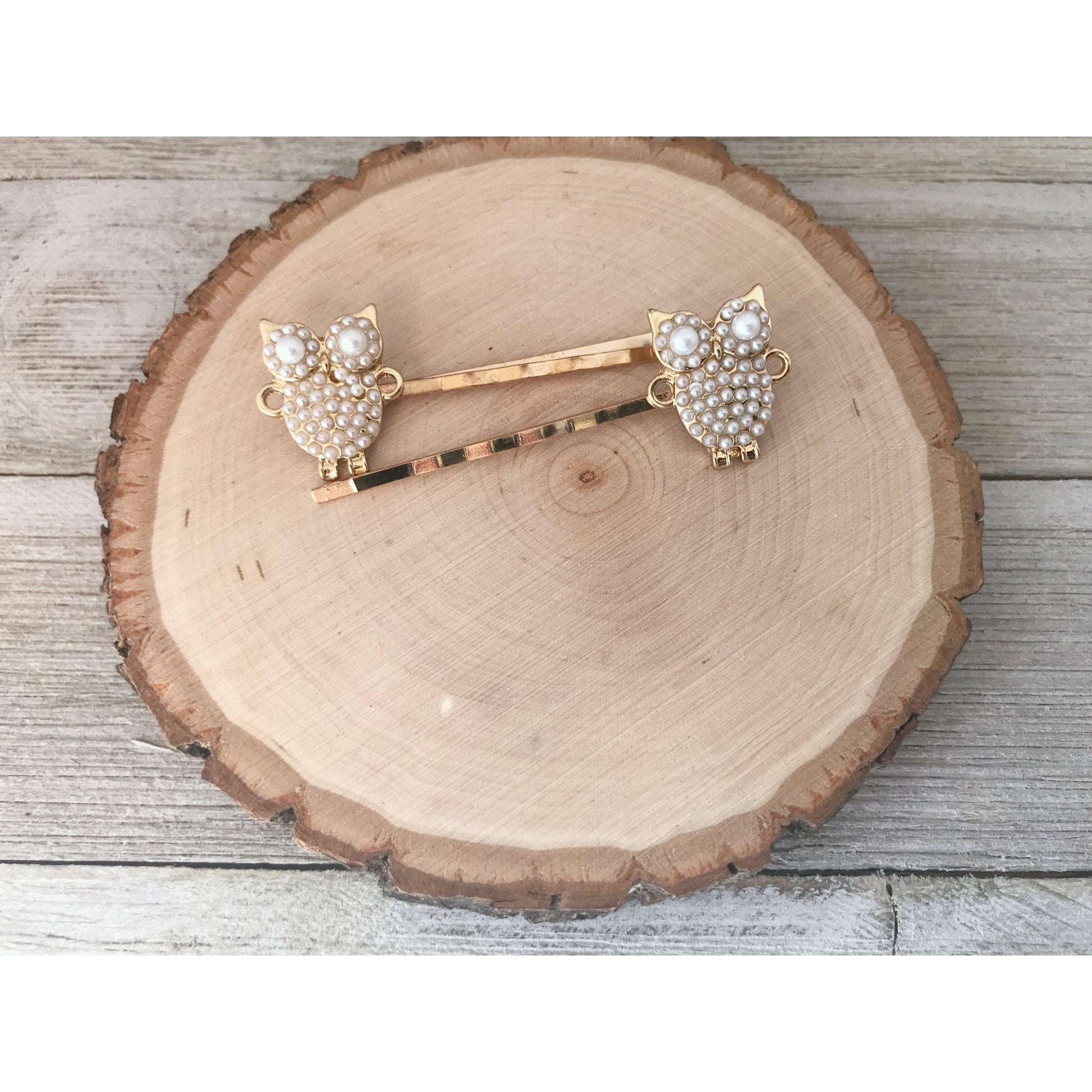 Pearl Owl Bobby Pins: Sparkling Owl Accents for Unique Hairstyles