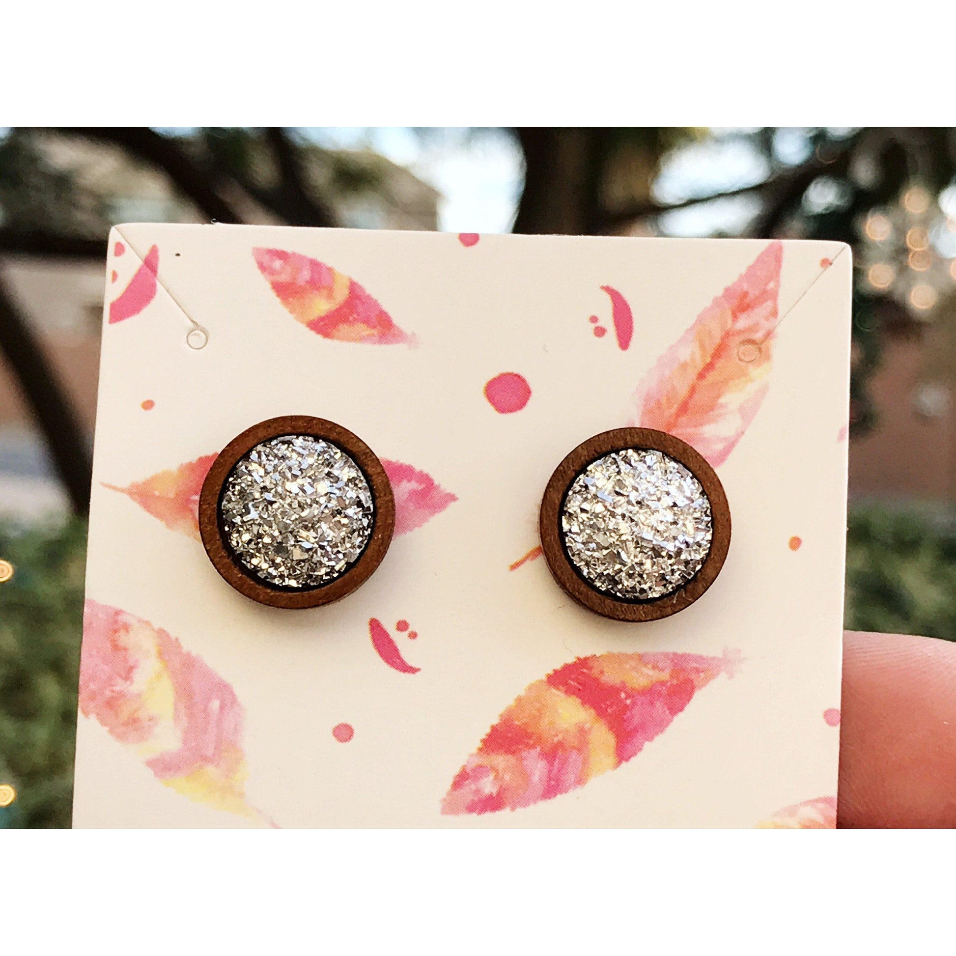 Silver Druzy Wood Stud Earrings: Stylish & Natural Accents for Everyday Wear