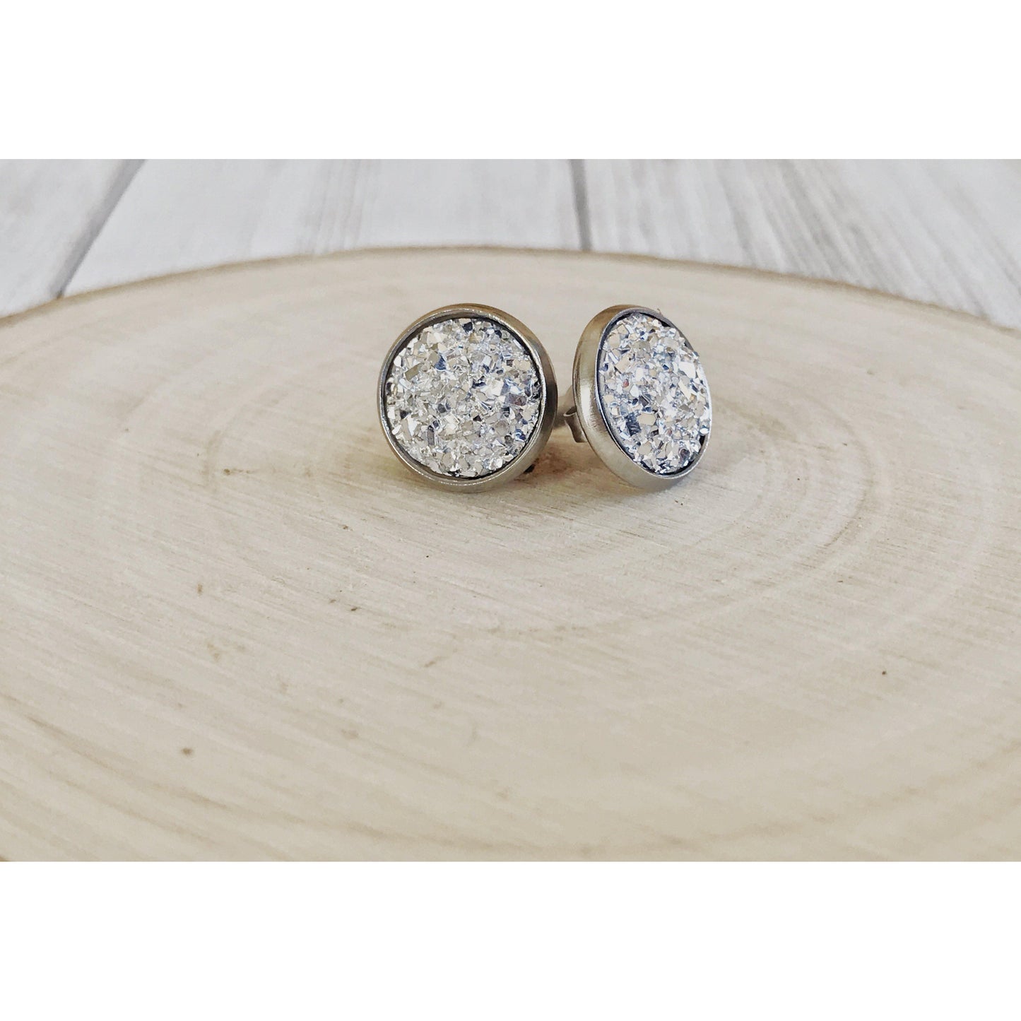 Silver Druzy Stud Earrings: Stylish Accents for Everyday Wear