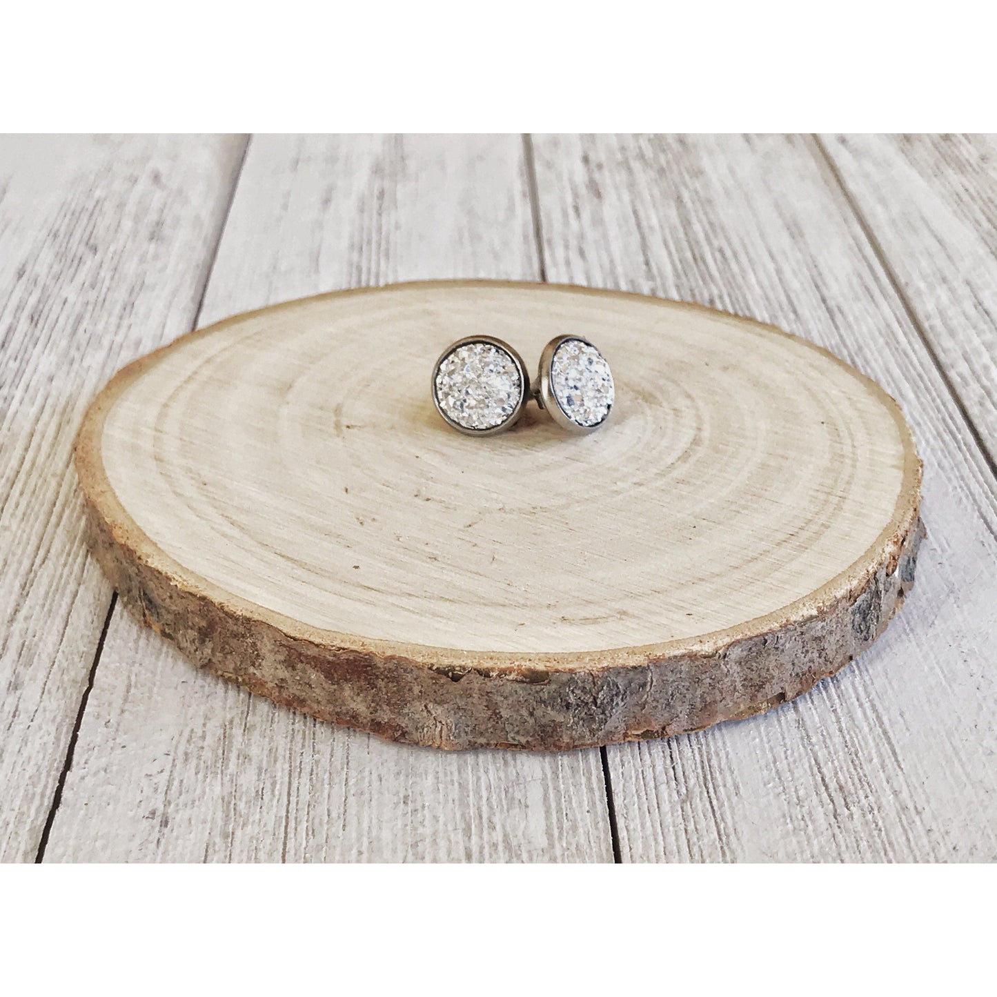 Silver Druzy Stud Earrings: Stylish Accents for Everyday Wear