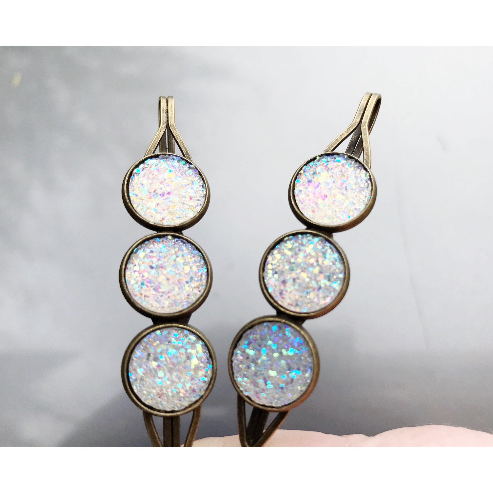 White Glitter Druzy Hair Pins: Sparkling Accessories for Elegant Hairstyles